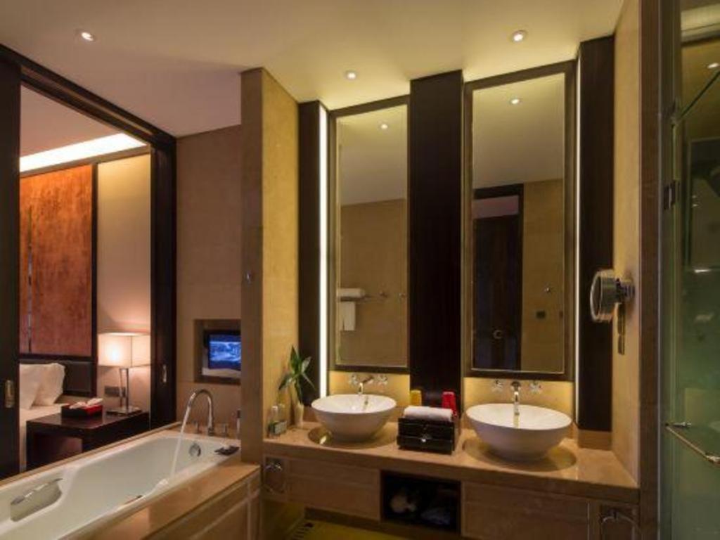Eadry Royal Garden Hotel Haikou Haikou  Exterior foto